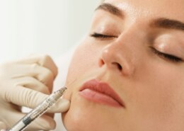 PRP vs Exosomes for Hair Restoration: Innovative Solutions at Rock Health Clinic Birmingham